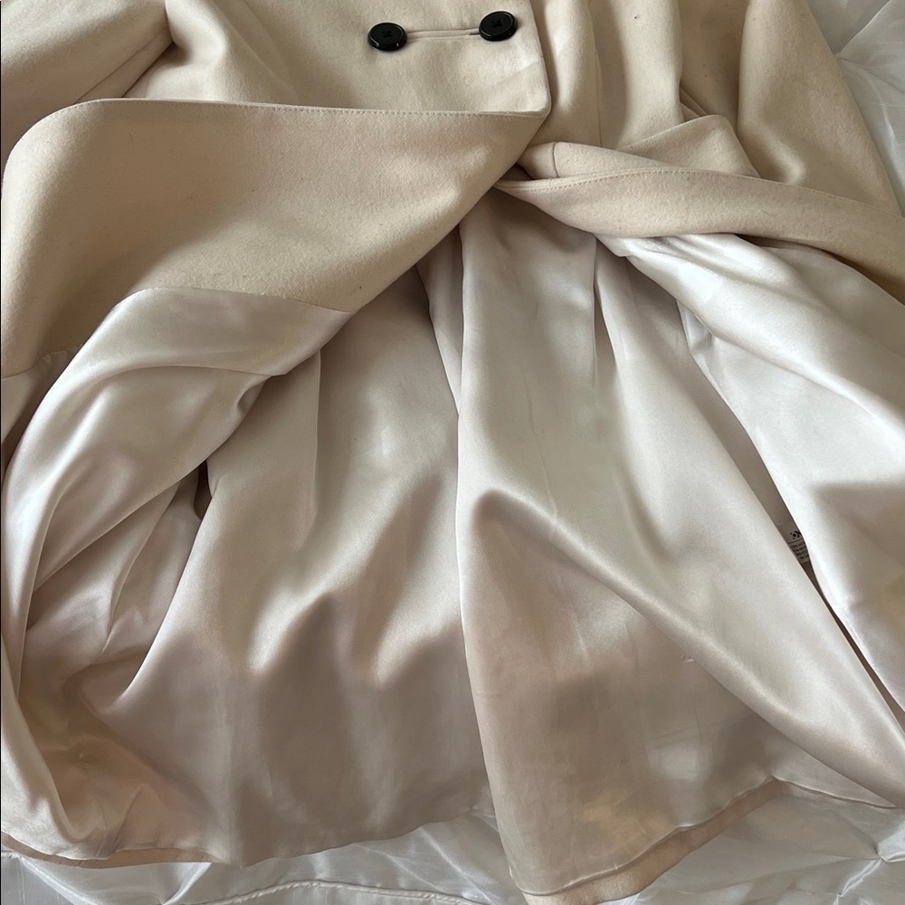 Old Navy Cream Double-Breasted Trench Coat - Picture 6 of 6
